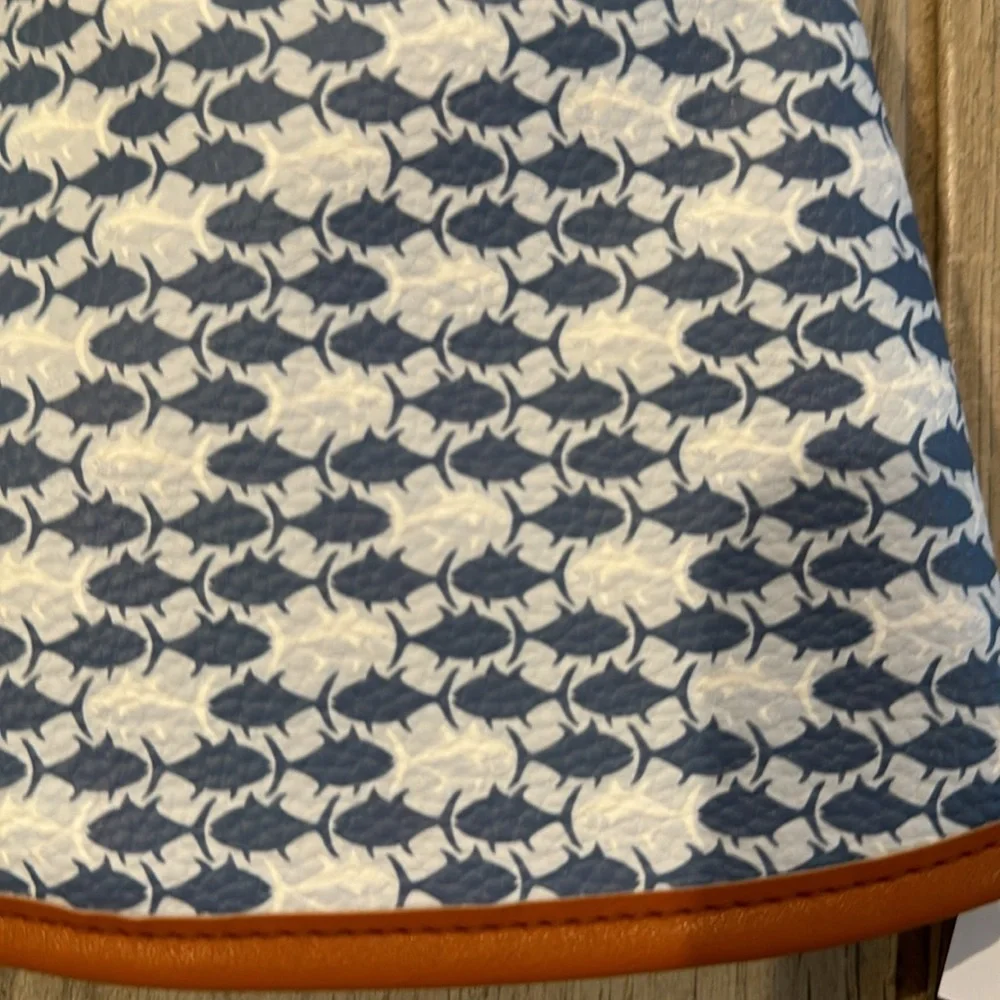 Southern Tide Skipper Jack golf ⛳️ Cover - Picture 6 of 7